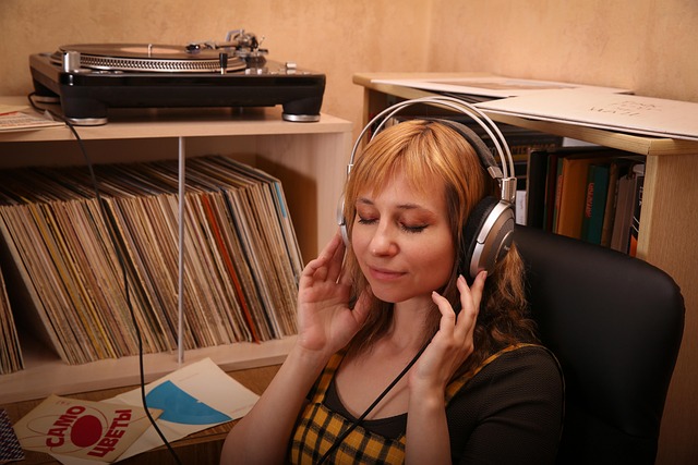 vinyl, young woman, music library, music, records, listen to the music, retro, vintage, room, shelves, interior, studio, meloman, collection, vinyl collection, sorting, choose, select track, songs, album's cover, headphones, monitor headphones, enjoy the music, pleasure